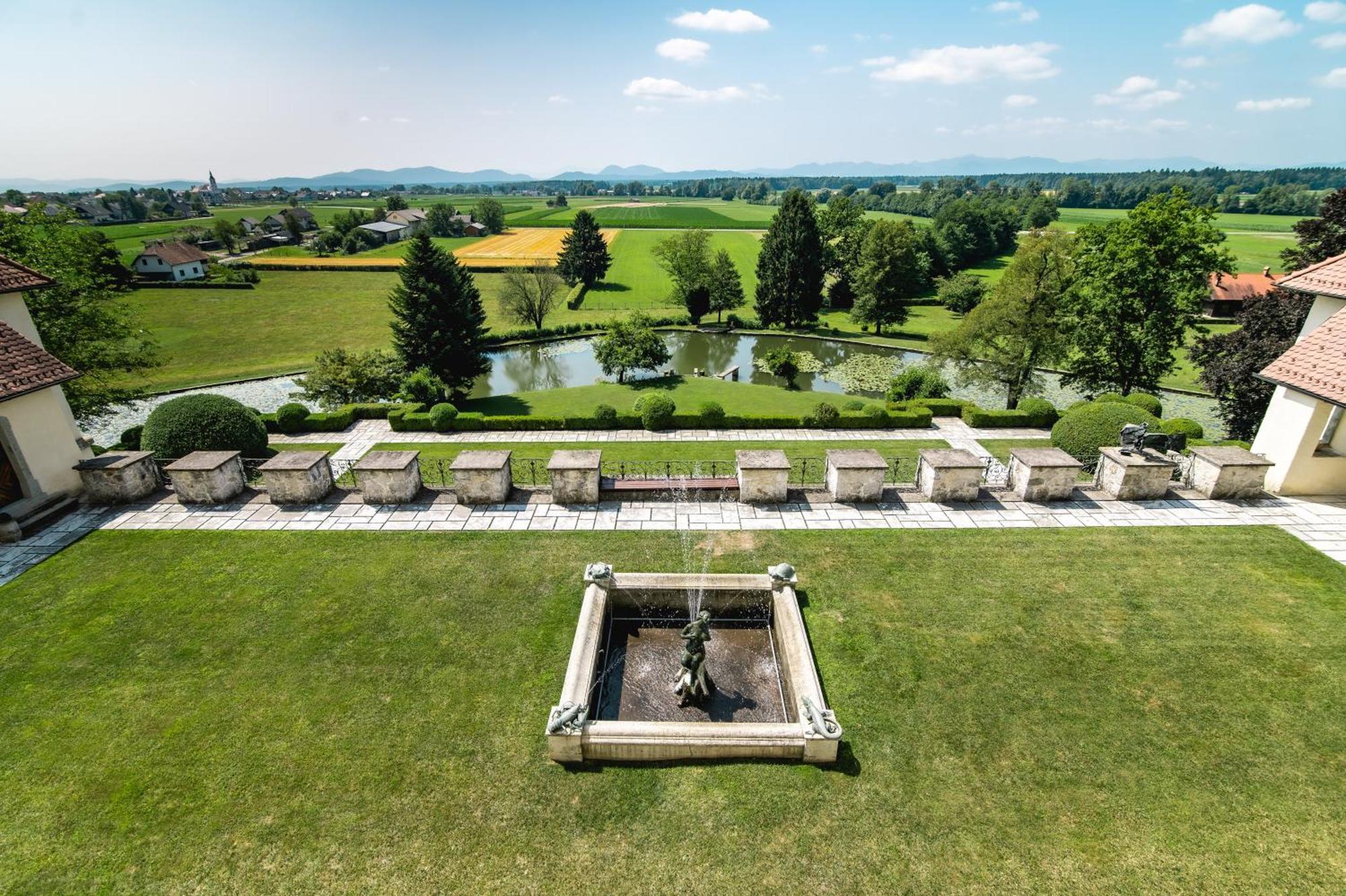 Villa Grad Strmol Cerklje na Gorenjskem Exterior foto